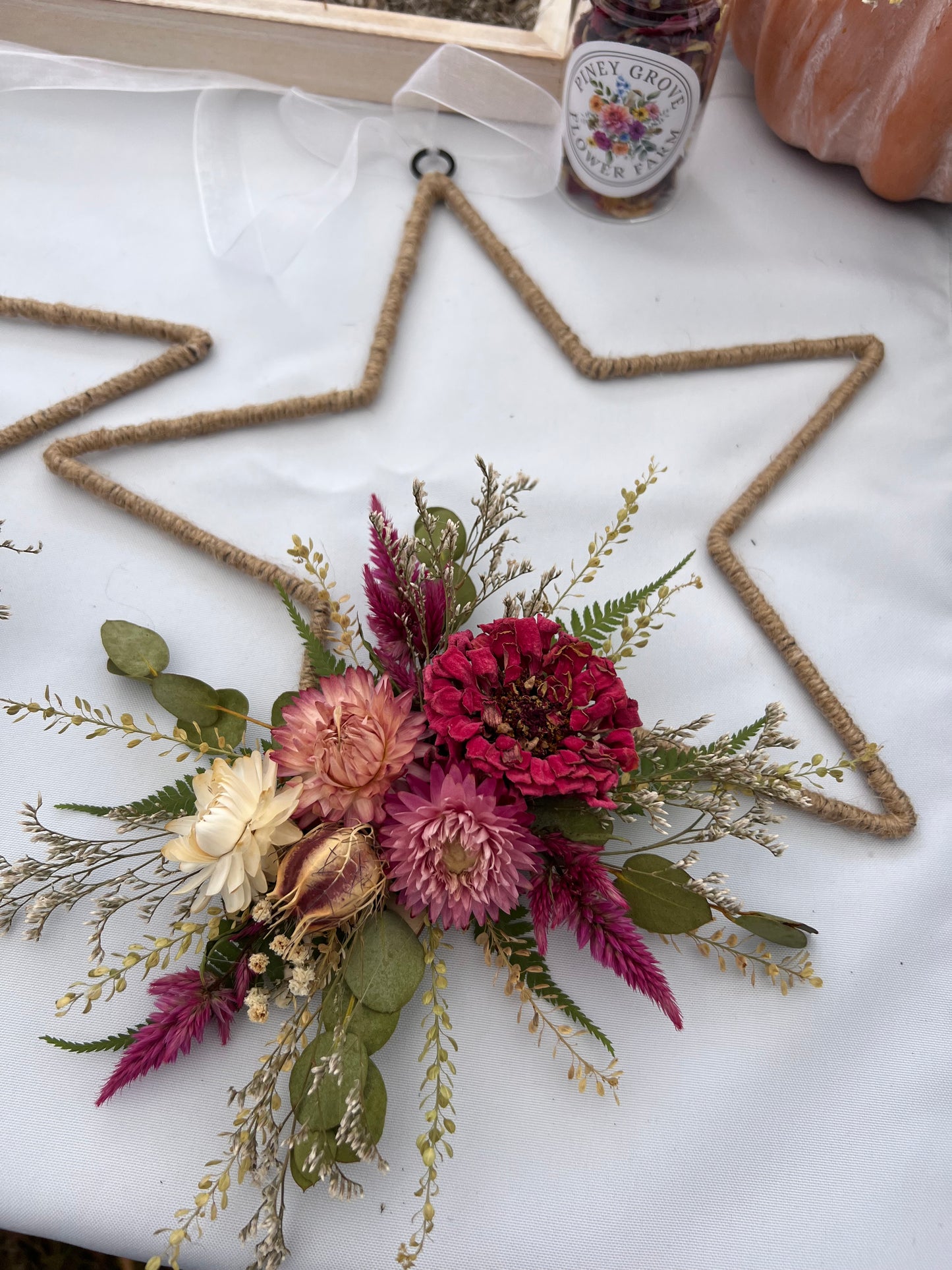 10 in Star wall hanging with everlasting flowers