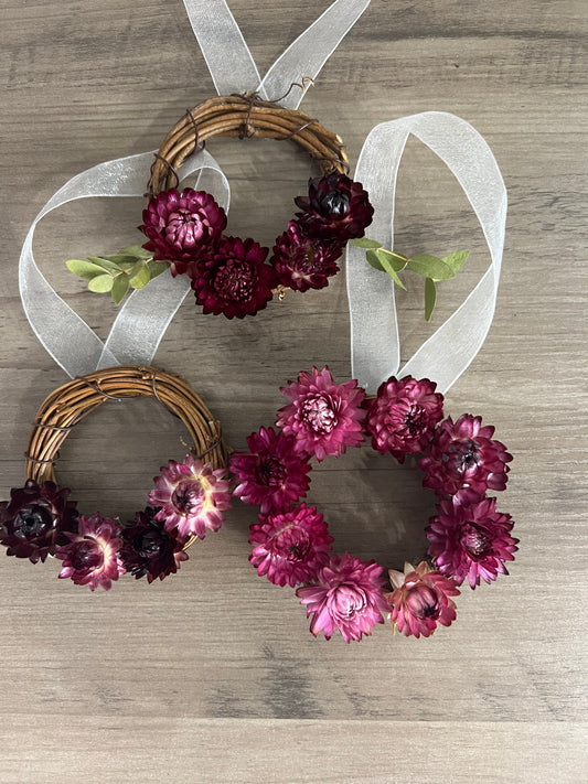3” Grapevine wreath with everlasting flowers