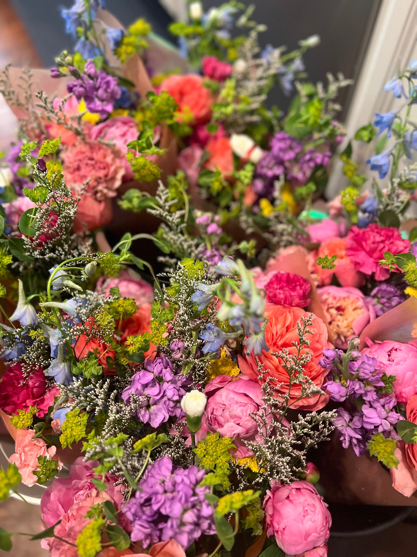 Hope in Bloom Spring Bouquet Club