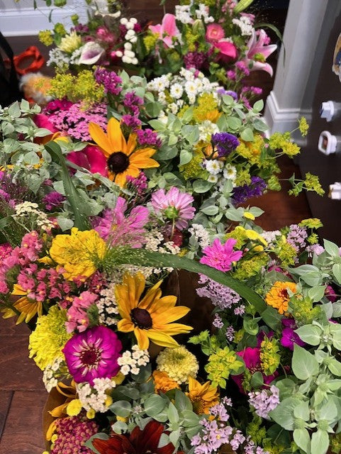 Sunshine and Blooms Summer/Fall Bouquet Club