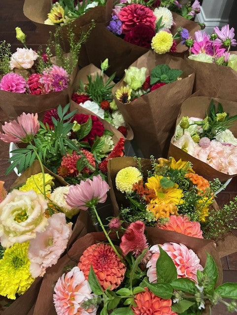 Sunshine and Blooms Summer/Fall Bouquet Club